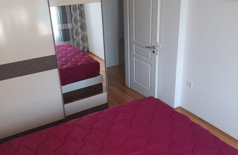 Miete einer gemütlichen 2-Zimmer-Wohnung in Varna, Bulgarien